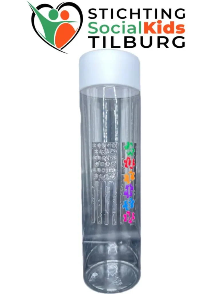 waterfles met witte dop