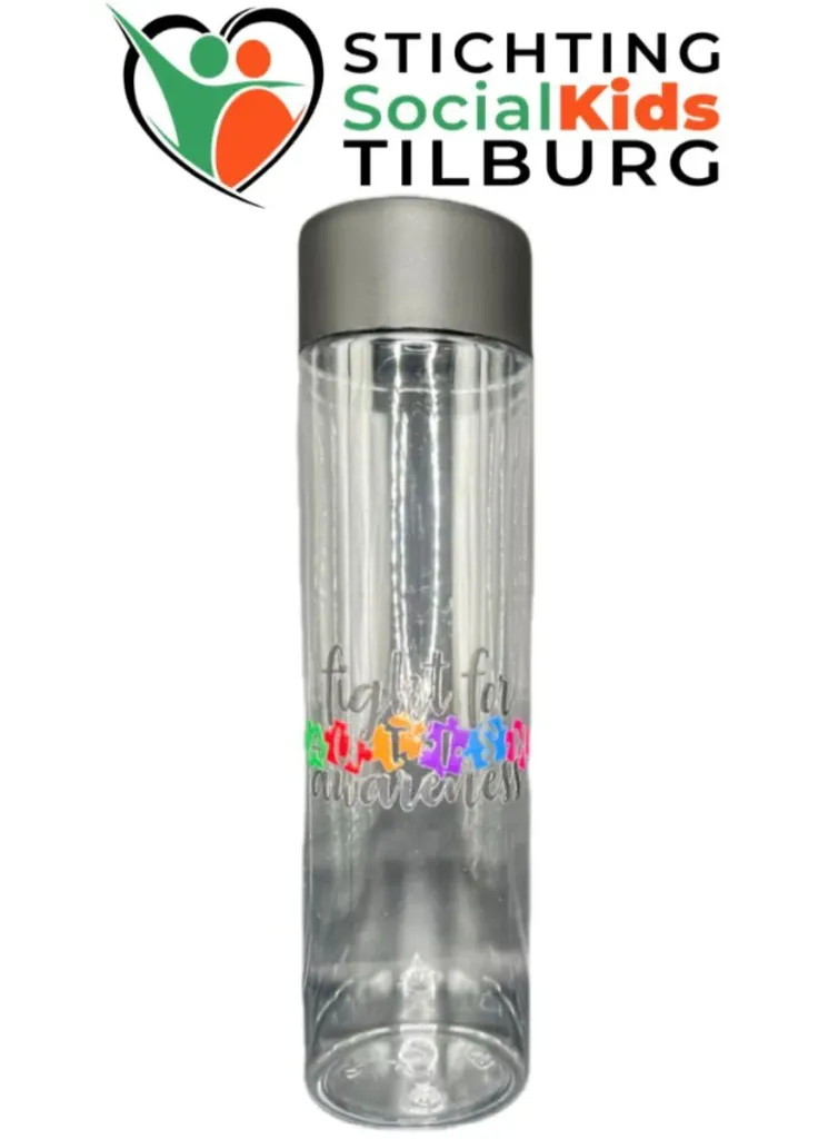 waterfles met witte dop