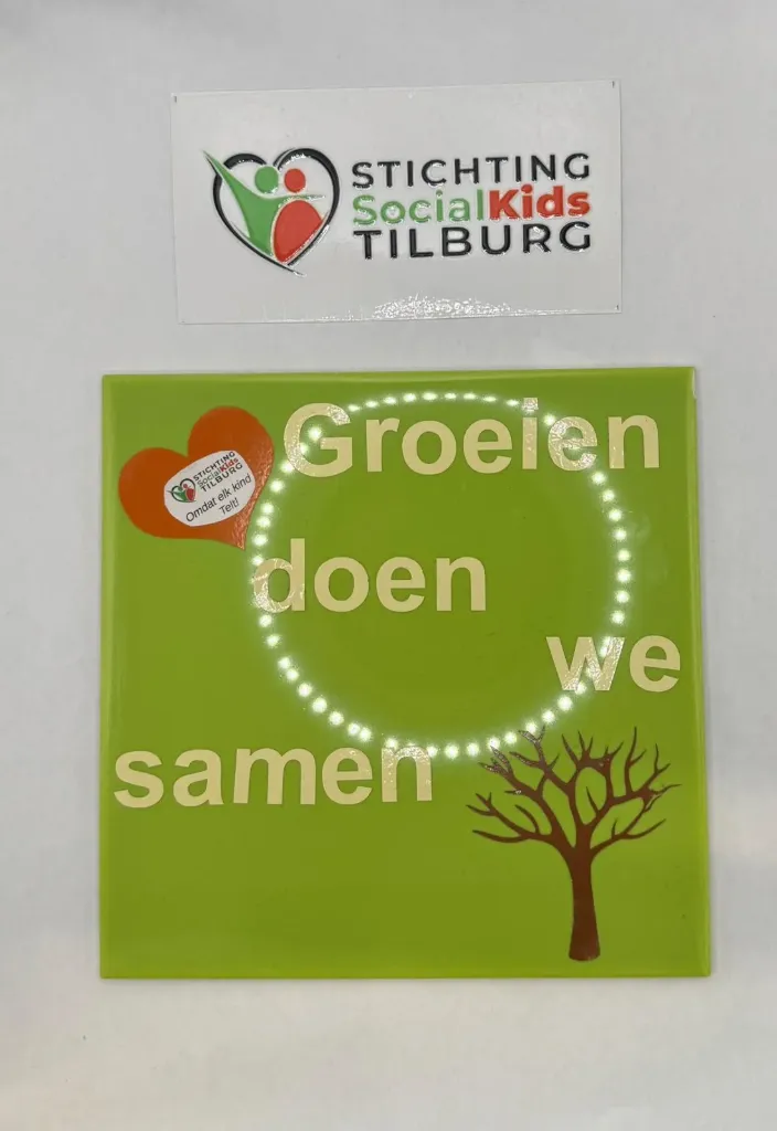 Tegel "Groeien Doen We Samen"