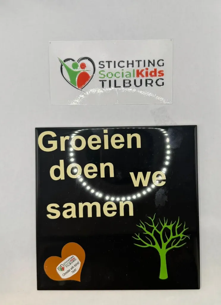 Tegel "Groeien Doen We Samen"