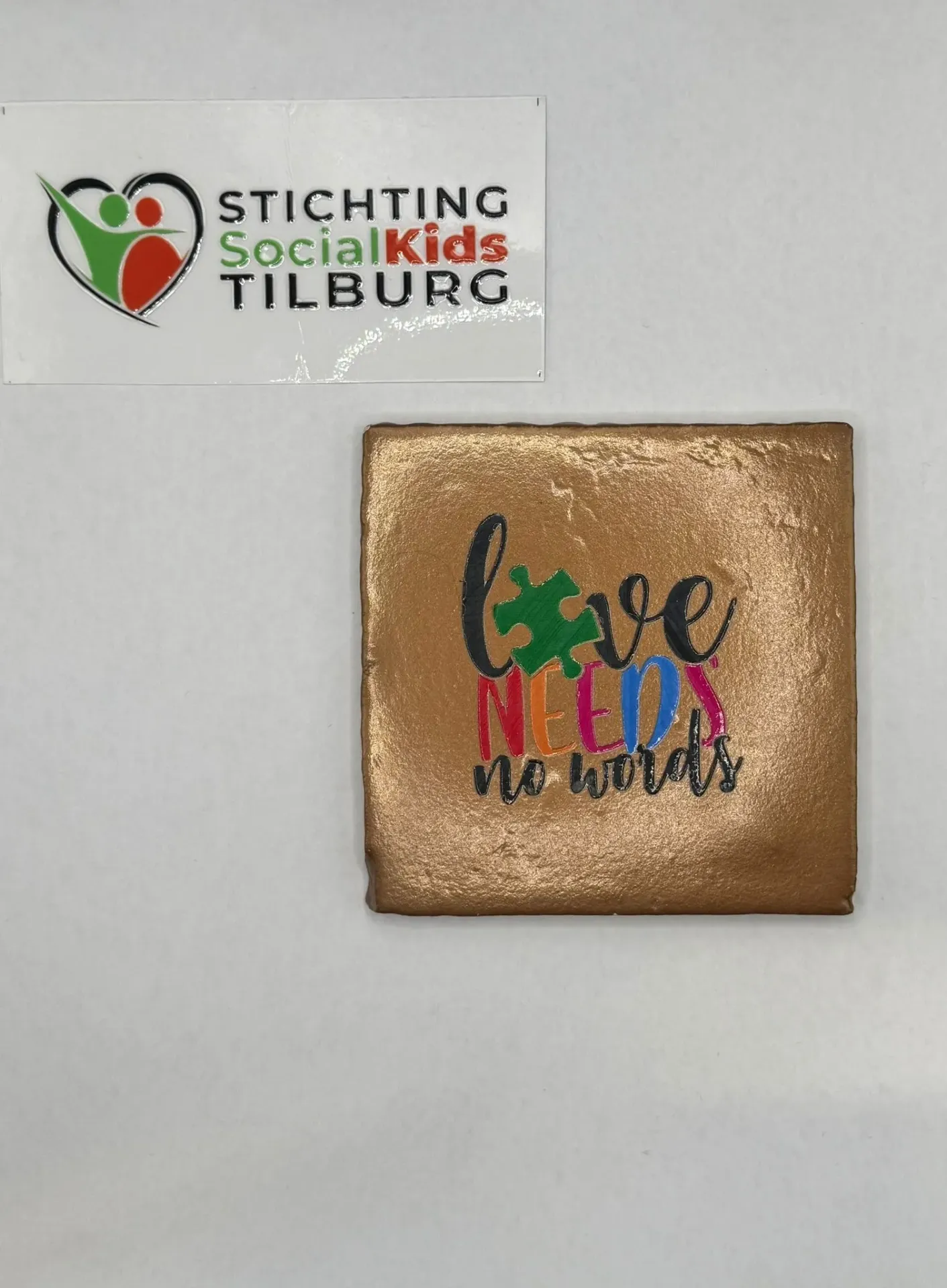 Tegel "Love Needs No Words"